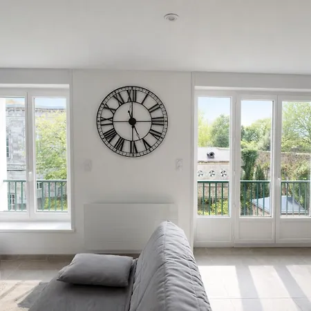 Au Dome De La Basilique Apartman *